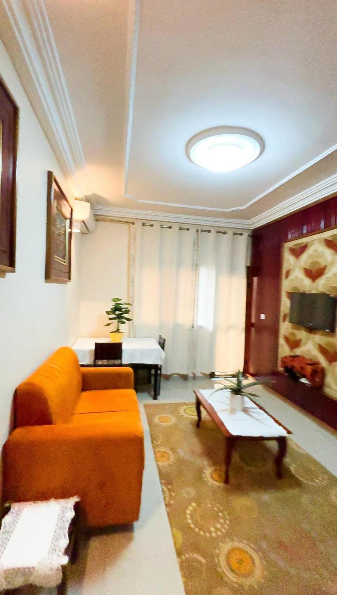 Residence Des 7 Collines Яунде Екстер'єр фото